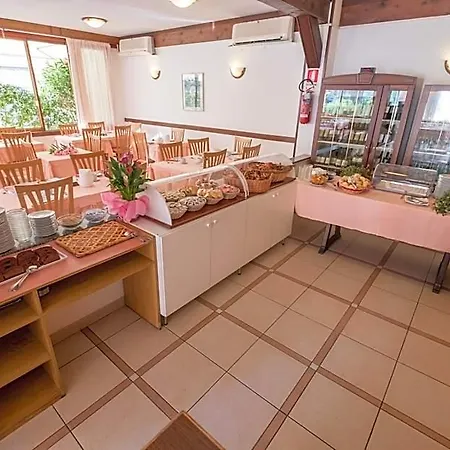 Hotel Lilly